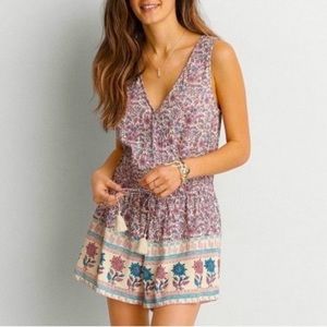 NWT AMERICAN EAGLE OUTFITTERS Floral Sleeveless Romper